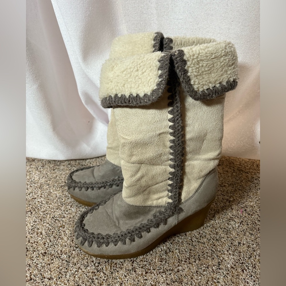 Vintage American Eagle Y2K Crochet‎ Moccasin Wedge Boots Size 6.5